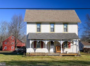 2305 Spinnerstown Rd, Quakertown, PA 18951
