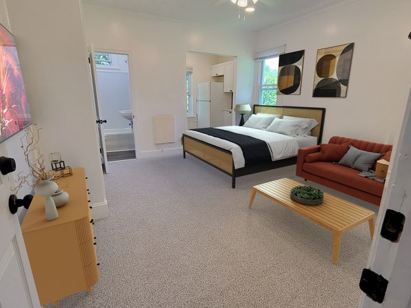 403 West Ave APT C