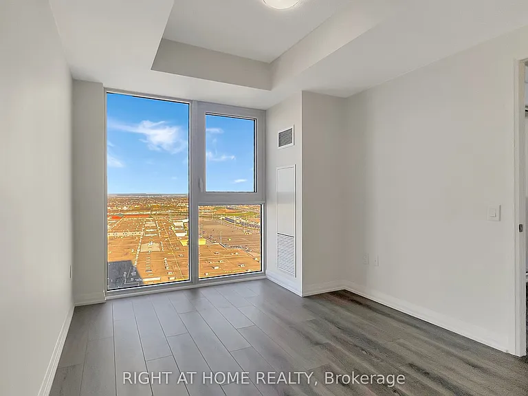 9000 Jane St #2219 — Photo 10