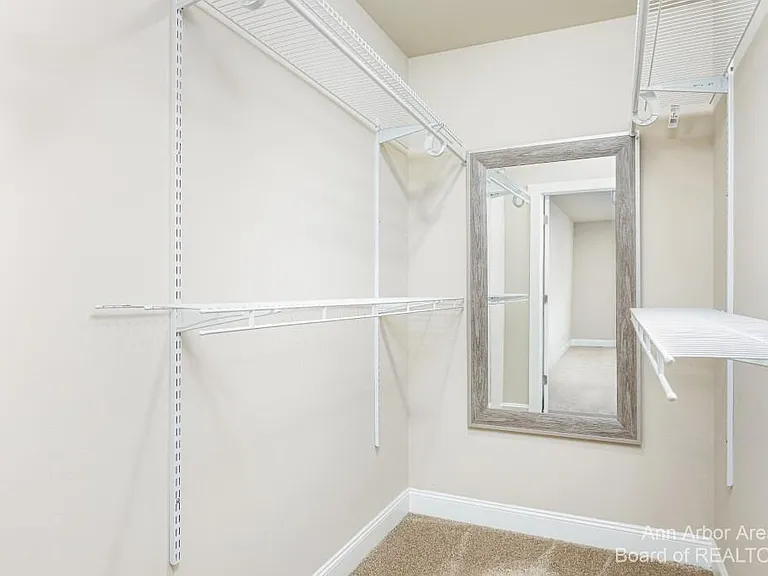 2 Maple Village Ct — Photo 14