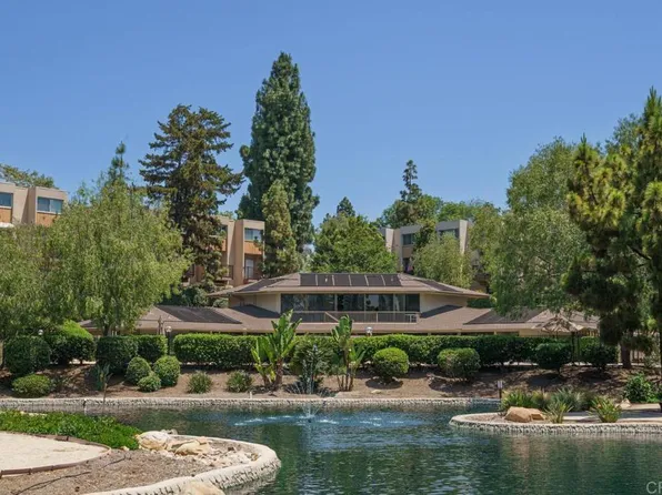 5708 Baltimore Dr Unit 402, La Mesa, CA 91942