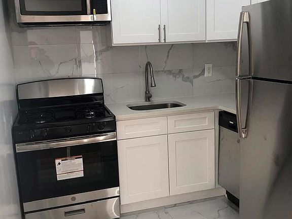 3rd image of 56 Saint Nicholas Ave APT 3M