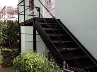 105 1/2 King St, Charleston, SC 29401