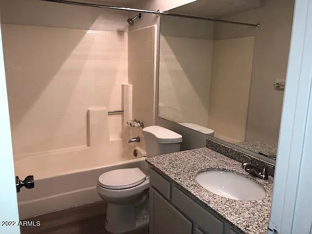 818 S Westwood #238 — Photo 9