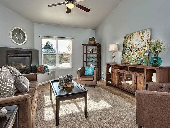 5th image of 891 Baywood Ct