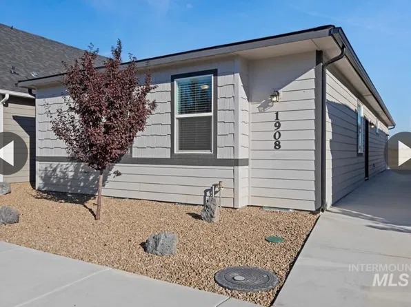 1908 NW Enterprise St, Mountain Home, ID 83647