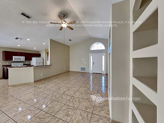 5th image of 2095 Shannon Lakes Blvd