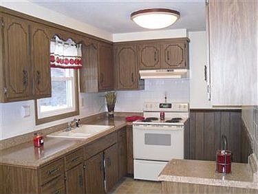 2nd image of 7066 Tamarack Dr