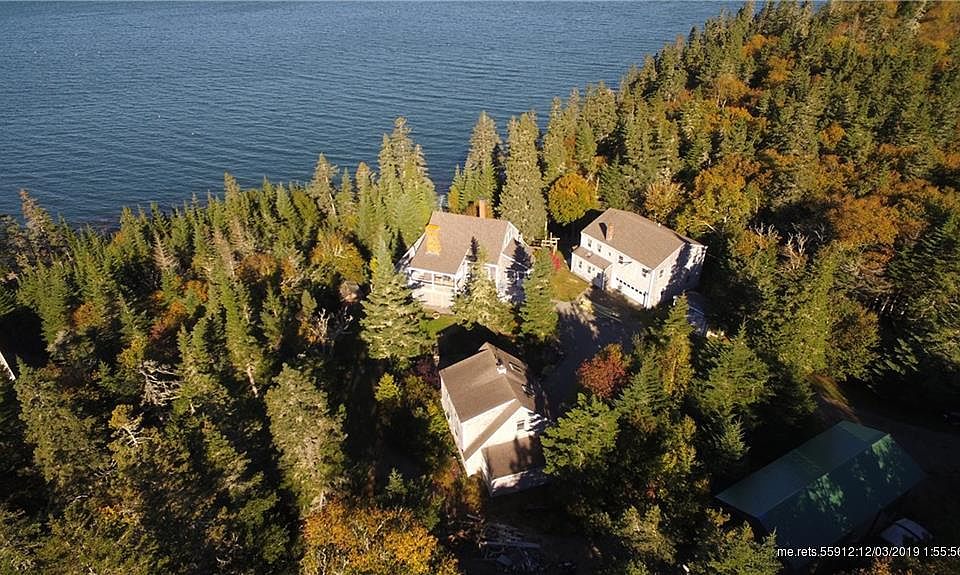 2nd image of 20 Pleasant River Rd