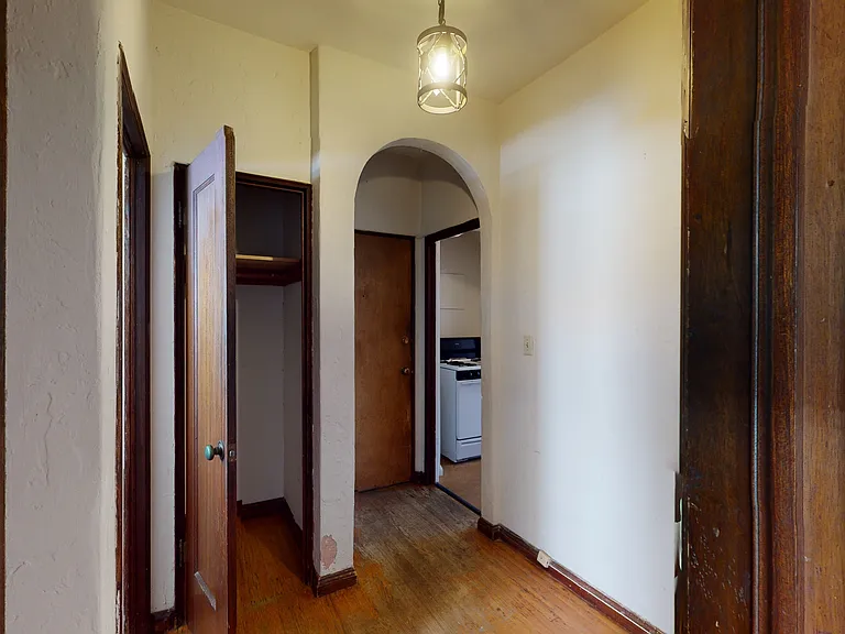 2363 Le Conte — Photo 6