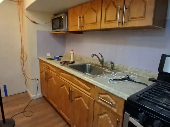 (undisclosed Address), Jamaica, NY 11420