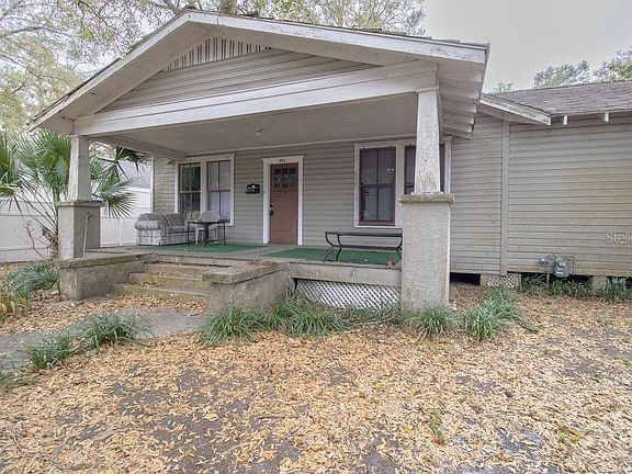 2nd image of 907 NW 11th Ave