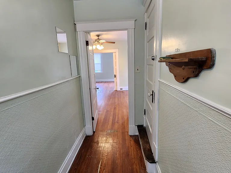 2217 Wheeler St #2 — Photo 3