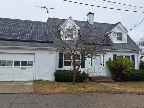 3 Neal St, Brockton, MA 02301