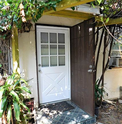 3rd image of 2406 S Shenandoah St #2410
