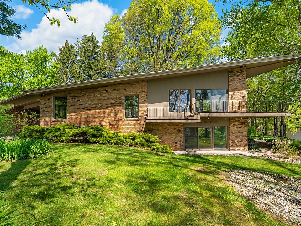 1st image of 2135 Derfla Dr