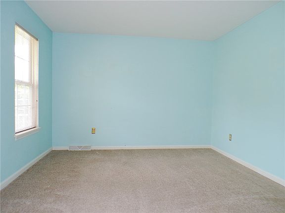4th image of 6767 Mars Crider Rd