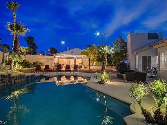 4th image of 3719 Amber Lantern Cir