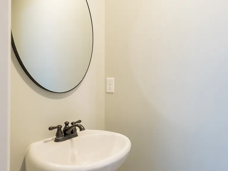 4122 Barrington Dr — Photo 7