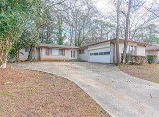 2040 Cherrybrook Dr, Decatur, GA 30032