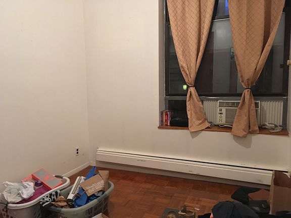 3rd image of 304 W 92nd St APT 2N