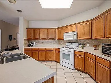 1506 Cora Marie Dr — Photo 24