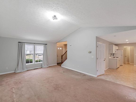 5th image of 549 Indian Lake Dr