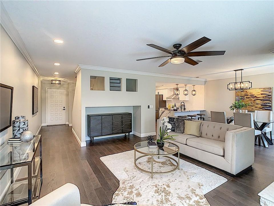1st image of 4252 Golf Club Ln