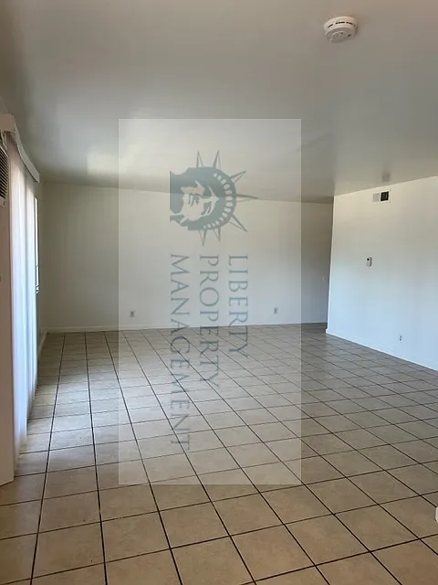 2 bed, 900 sqft, $1,495 — Photo 3