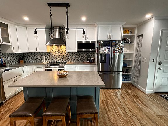 4th image of 528 Shady Pine Way APT C2