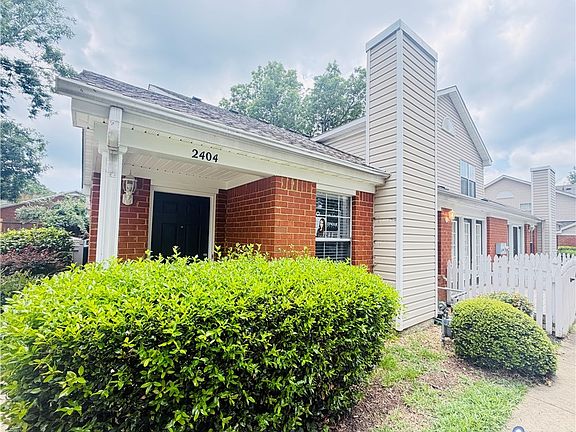 2nd image of 2404 Westgate Cir