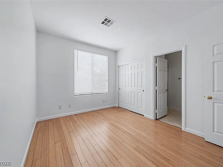 2367 Thayer Ave #0 — Photo 18