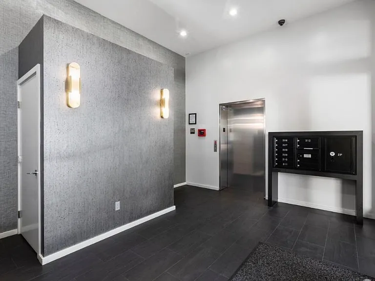 3322 Buchanan St #306 — Photo 23