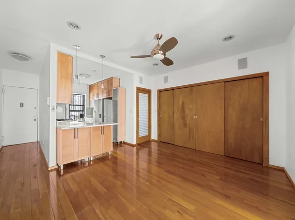 179 Ocean Parkway image 1 of 14