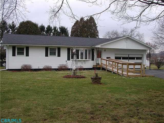 1st image of 544 Tammy Cir
