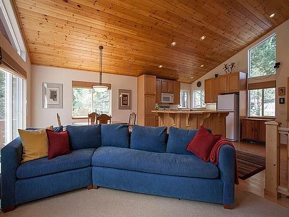 3rd image of 12535 Saint Moritz Ln