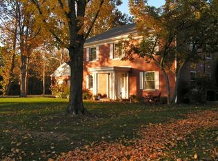 612 Ridge Ave, Aurora, IN 47001