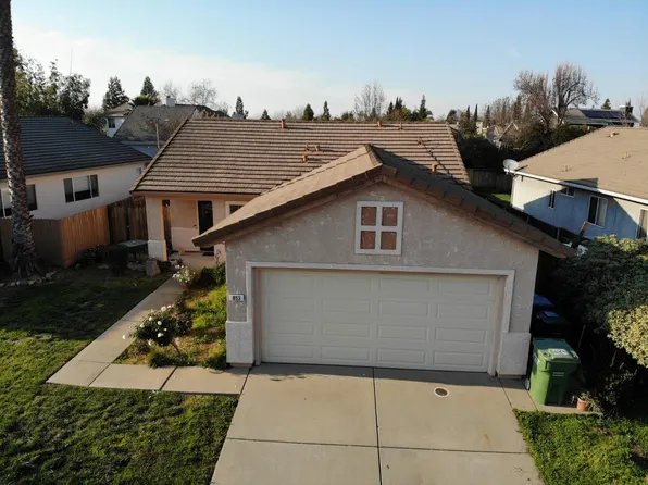 853 Elk Hills Dr, Galt, CA 95632