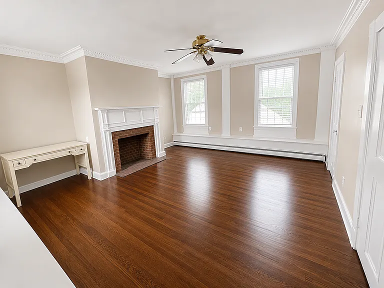 562 Amity Rd #D — Photo 7