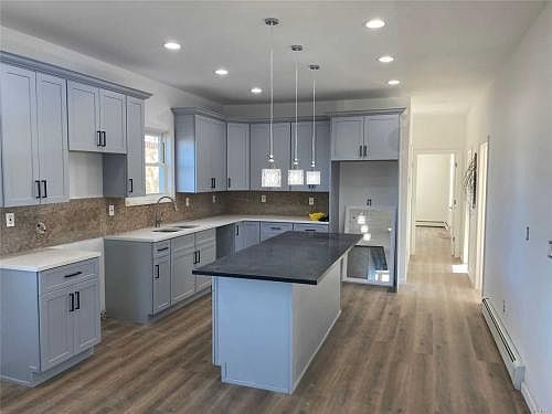 2nd image of 281 Dogwood Ave #1