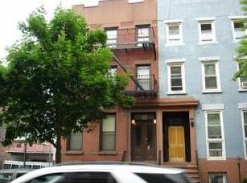 2nd image of 539 Pacific St