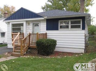 26 E Strathmore Ave, Pontiac, MI