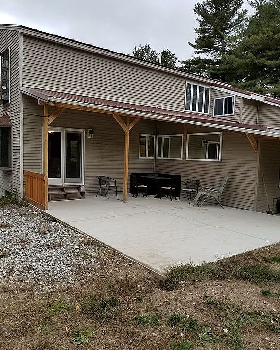 2nd image of 496 Brown Rd