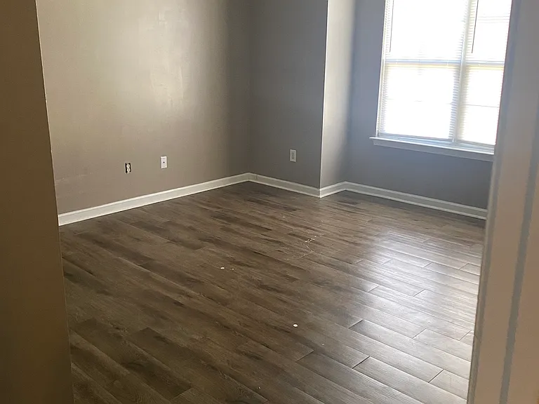 1630 Termini Dr — Photo 2