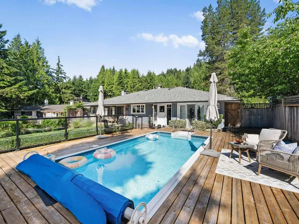 80 Glenmore Dr, West Vancouver, BC V7S 1A8