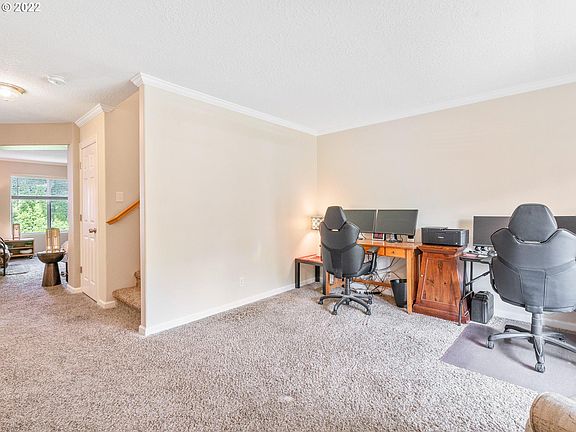 5th image of 5214 NE 25th Pl