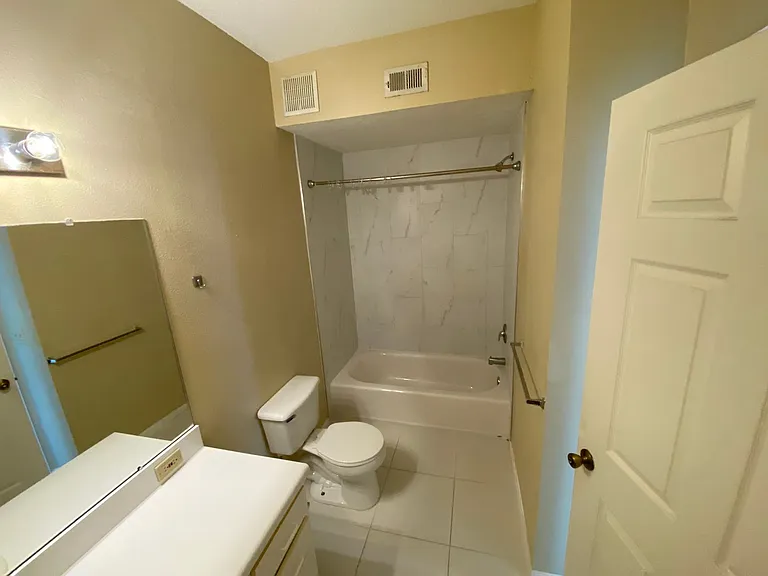 11490 Villa Grand #209 — Photo 42