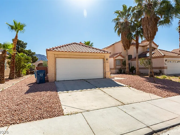 582 Searchlight Dr — Photo 32
