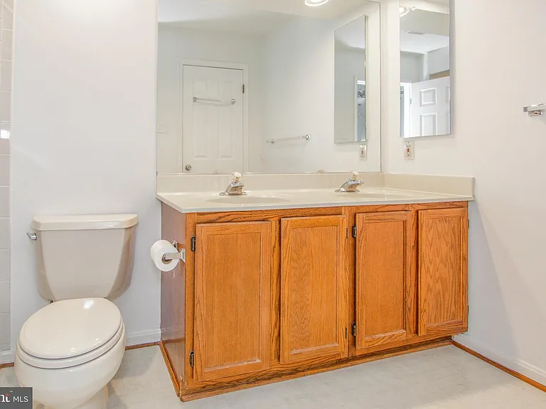 632 Lions Gate Ln — Photo 14