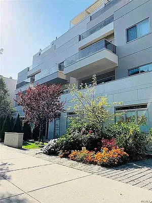 Rented by Astir Realty LLC | media 7